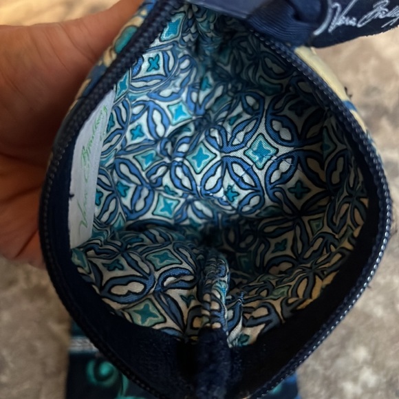 Vera Bradley Mod Floral Blue cosmetic bags - Picture 4 of 4